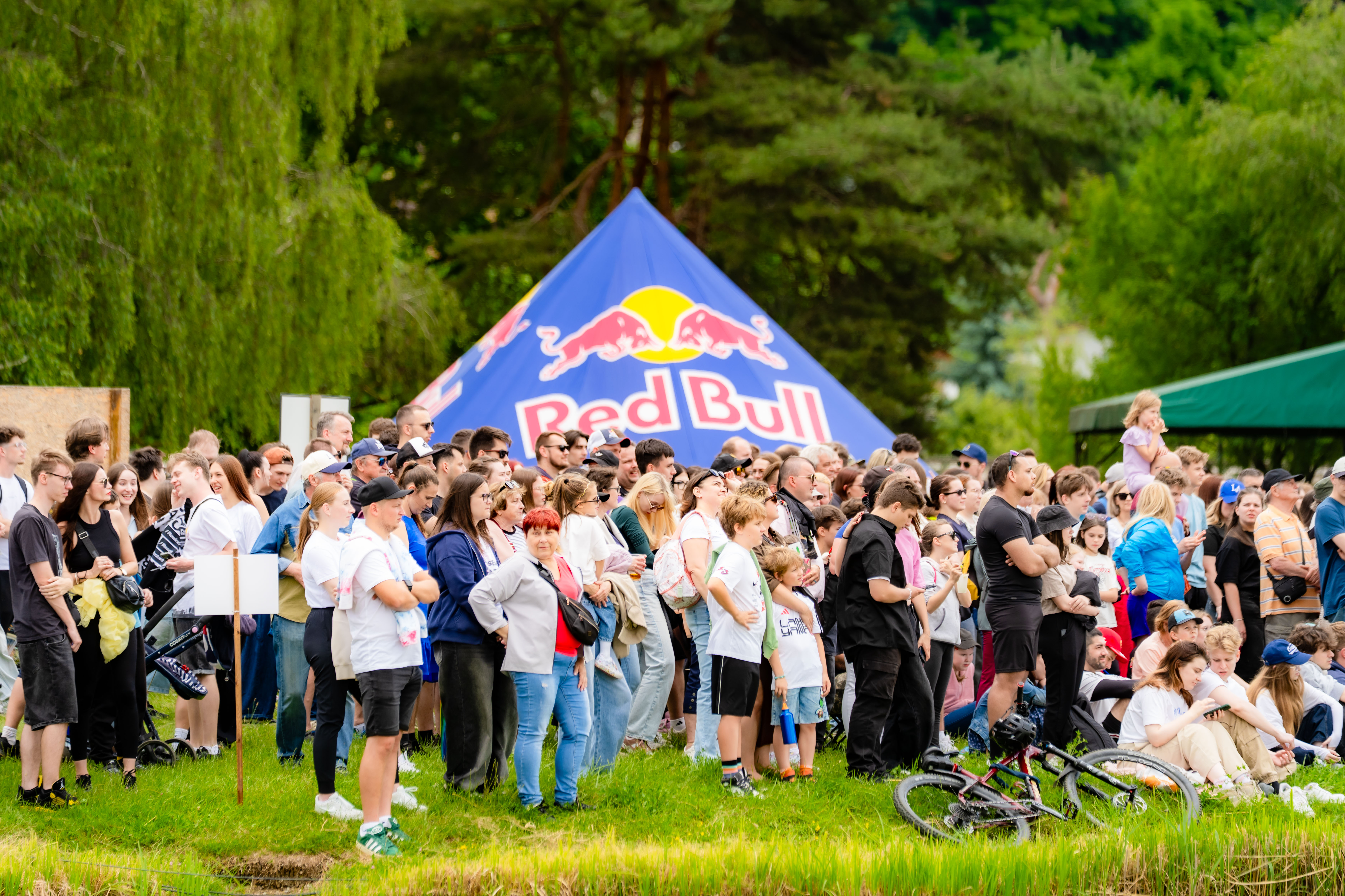 Jazero REDBULL-1-26